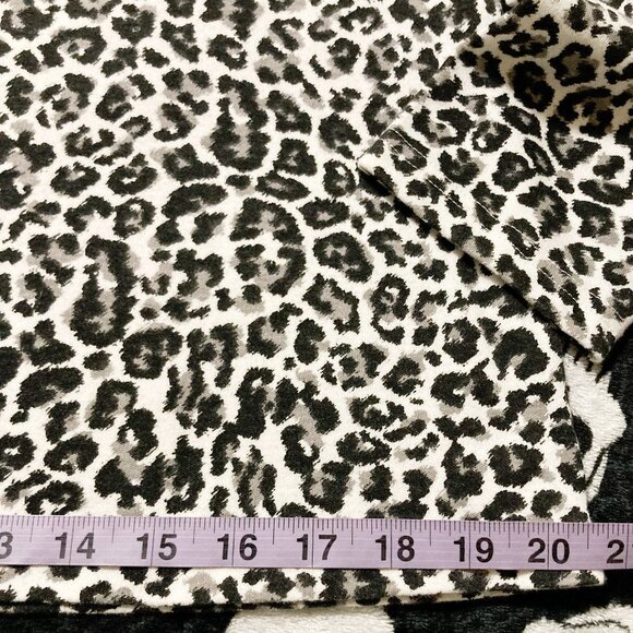 KAREN SCOTT Grey black leopard print mockneck top ~ LARGE XL 1X stretchy shirt - Picture 9 of 12